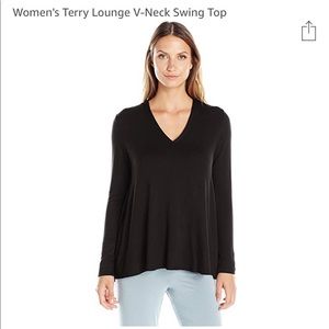 Natori 
Women's Terry Lounge V-Neck Swing Top